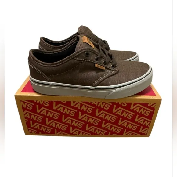 VANS Off The Wall 4200299624 Kids sneakers, Brown Color, Size 3.5