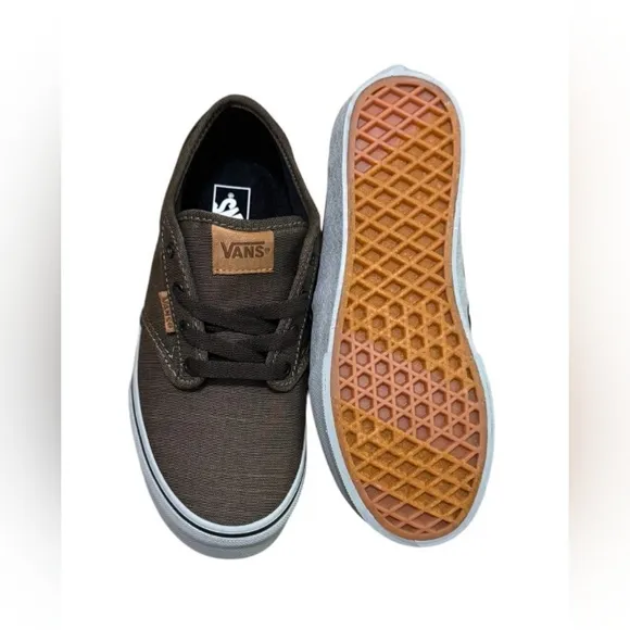 VANS Off The Wall 4200299624 Kids sneakers, Brown Color, Size 3.5