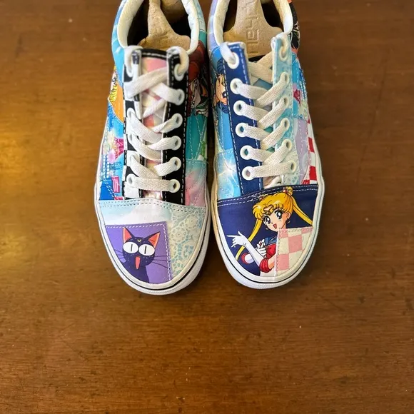 Vans off the wall old school Sailor Moon‎ pretty guardians sz m 4.5 w 6 sneakers