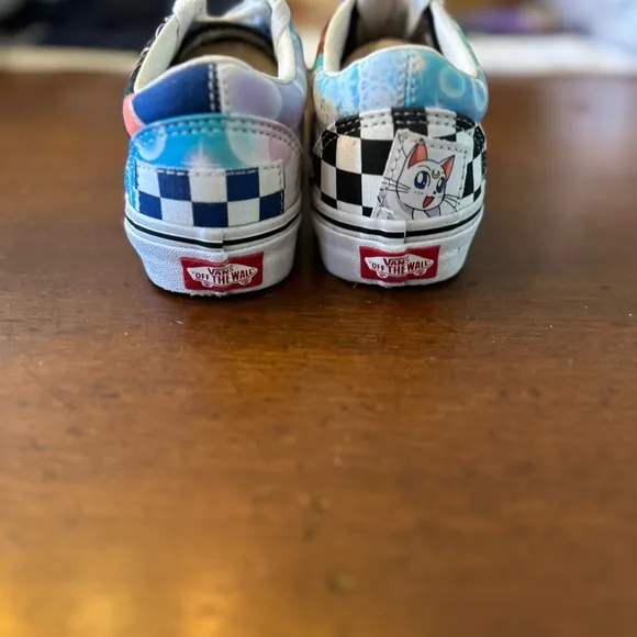 Vans off the wall old school Sailor Moon‎ pretty guardians sz m 4.5 w 6 sneakers