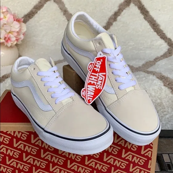 VANS OLD SKOOL CLASSIC White/True White WMNS