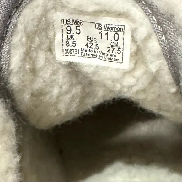 Vans Old Skool Cozy Hug Drizzle Marshmallow Sherpa Sneakers Gray Unisex 9.5M 11W