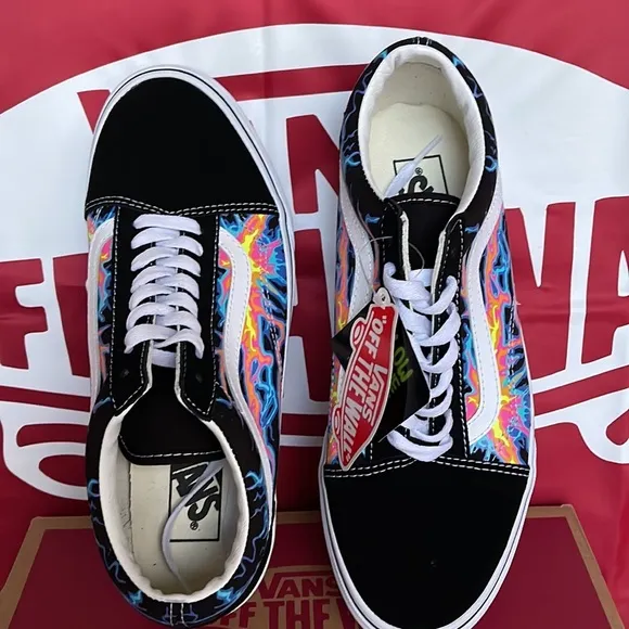 Vans Old Skool Electric Flame Black/True White Men’s sneakers