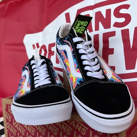 Vans Old Skool Electric Flame Black/True White Men’s sneakers