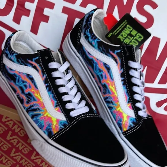 Vans Old Skool Electric Flame Black/True White Men’s sneakers