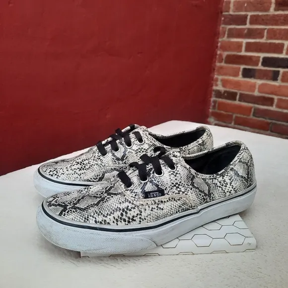Vans Old Skool Low Top Lace Up Snakeskin Python Sneakers Unisex Tennis Shoes