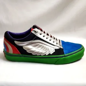 Vans Old Skool × Marvel Avengers Character sneakers (m size 7, w Size 8.5)
