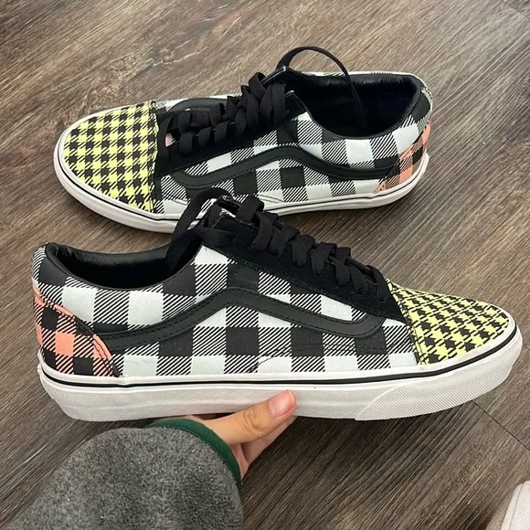 VANS OldSkooli Multi-color Checkered Sneakers (UNISEX) Style#721454 M9 w10.5