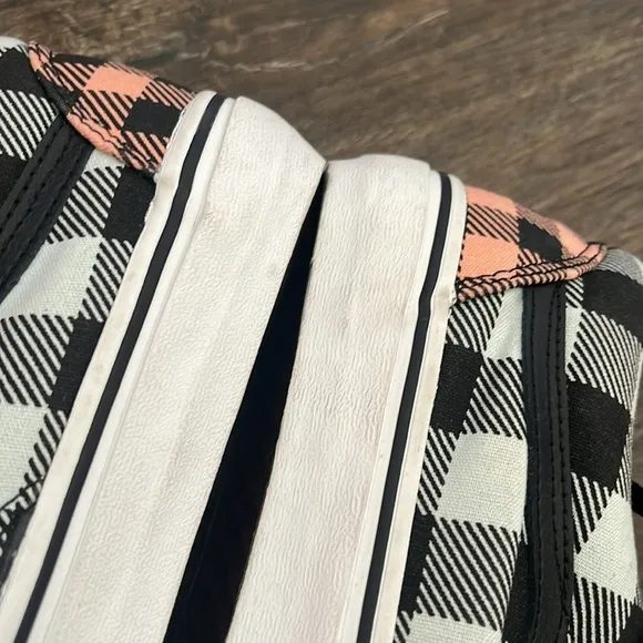VANS OldSkooli Multi-color Checkered Sneakers (UNISEX) Style#721454 M9 w10.5