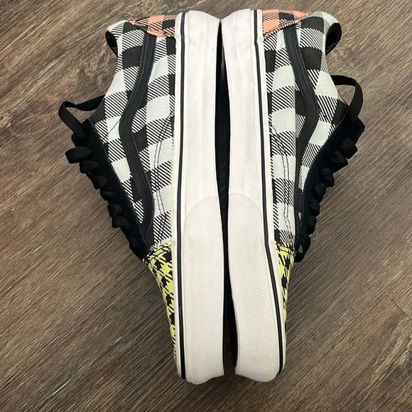 VANS OldSkooli Multi-color Checkered Sneakers (UNISEX) Style#721454 M9 w10.5