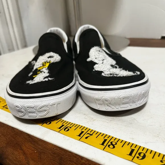 Vans peanuts snoopy shoes
