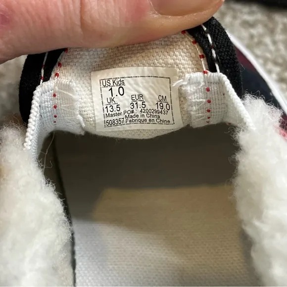 Vans Shoes Unisex Size 1  Slip On Plaid Sherpa Buffalo Sneaker