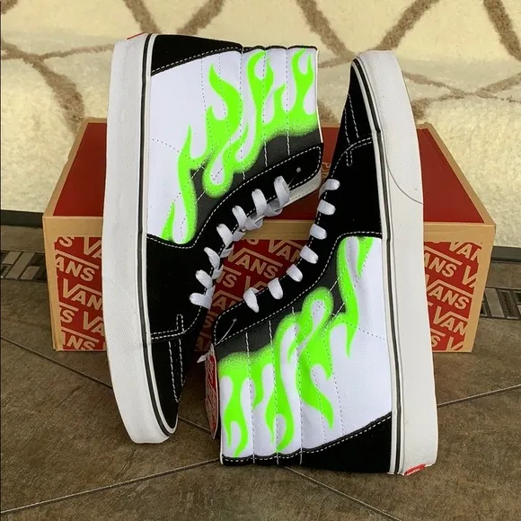 •VANS SK-8 HI FLAME black/true white Mens