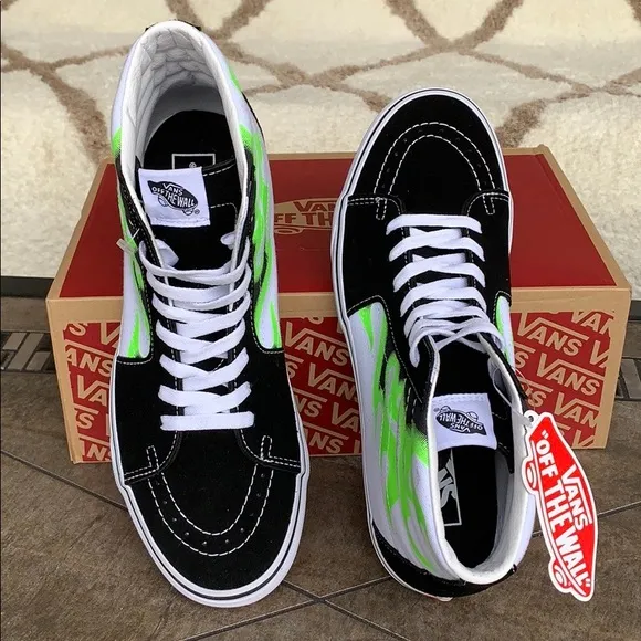 •VANS SK-8 HI FLAME black/true white Mens