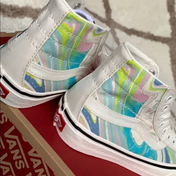 VANS SK8-Hi 138 DECON RESIN SWIRL Marshmal men’s