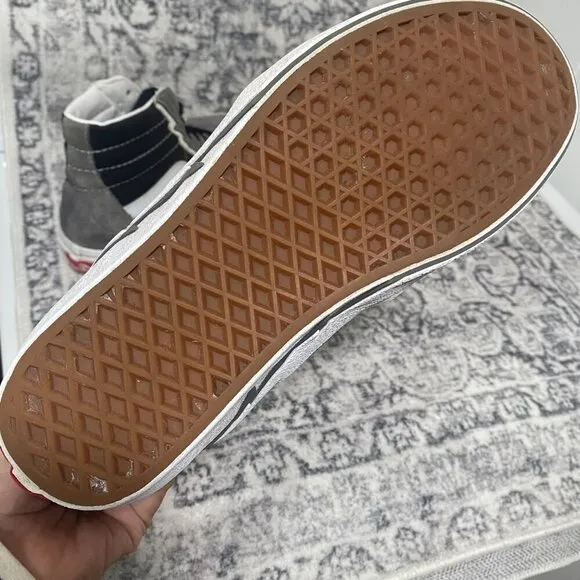 Vans SK8-Hi Bolt sneakers in pewter gray Unisex