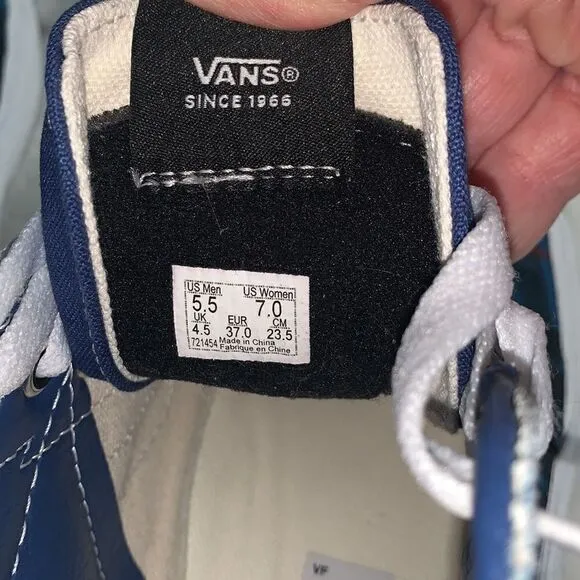 VANS Sk8-Hi Bolt Big Reveal Closet Navy/White sneakers