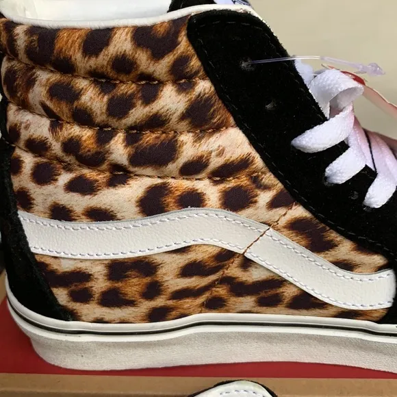 VANS SK8-HI LEOPARD BLACK/TRUE WHITE WMNS