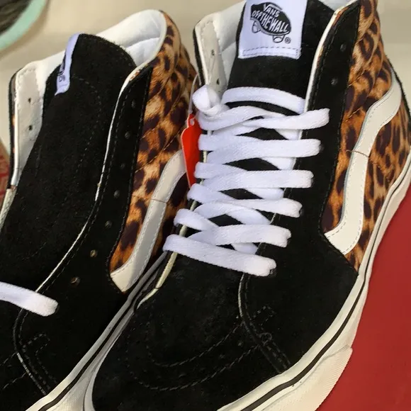 VANS SK8-HI LEOPARD BLACK/TRUE WHITE WMNS