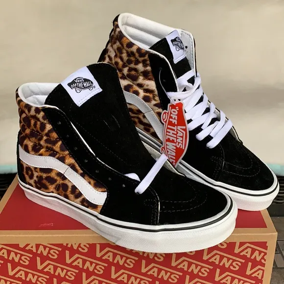 VANS SK8-HI LEOPARD BLACK/TRUE WHITE WMNS