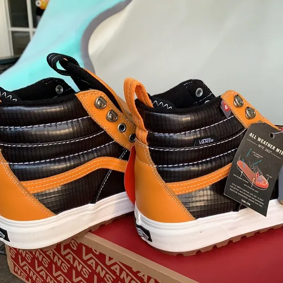 VANS SK8-HI MTE 2.0 DX APRICOT/BLACK WMNS