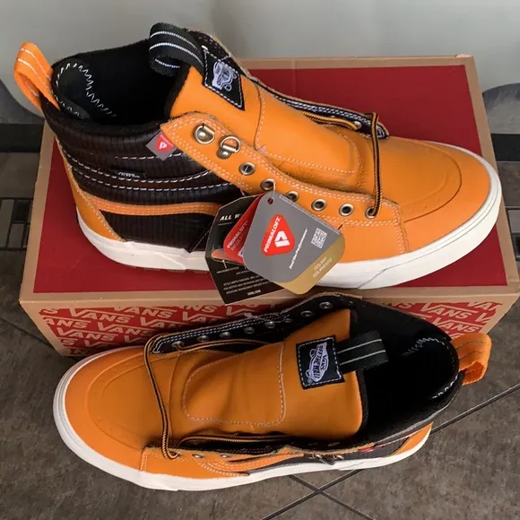 VANS SK8-HI MTE 2.0 DX APRICOT/BLACK WMNS