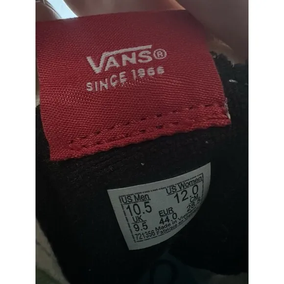 Vans Sk8-Hi x Spongebob Squarepants 'Imagination' Skate Shoes Sneakers Size 10.5
