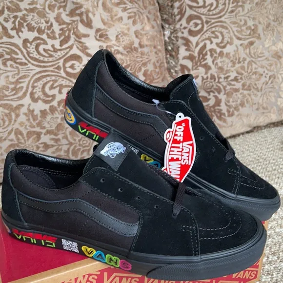 Vans Sk8-Low Disruptive Black/Black WMNS