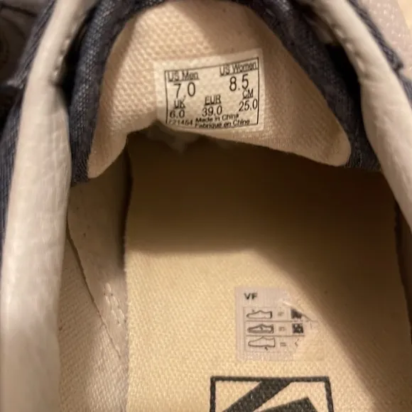 Vans Sneakers Men 7 Wns 8.5
