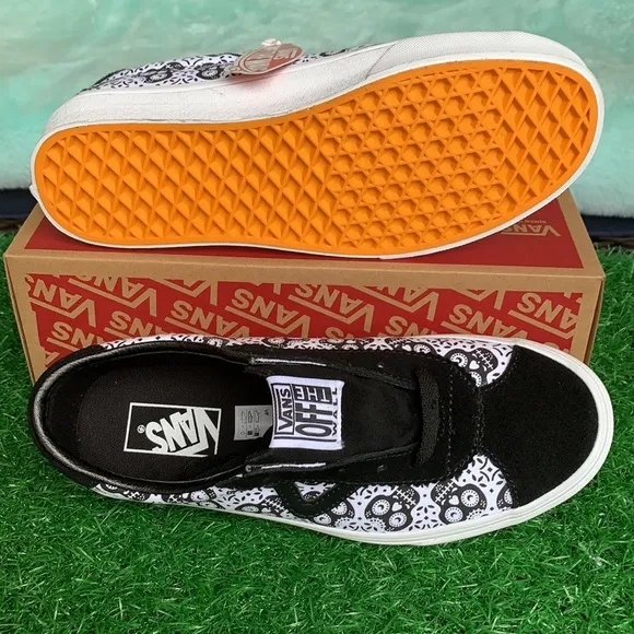 VANS SPORT DIADELOSMUERTOS Blktrwht men’s