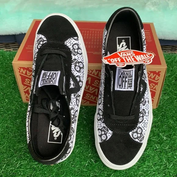 VANS SPORT DIADELOSMUERTOS Blktrwht men’s