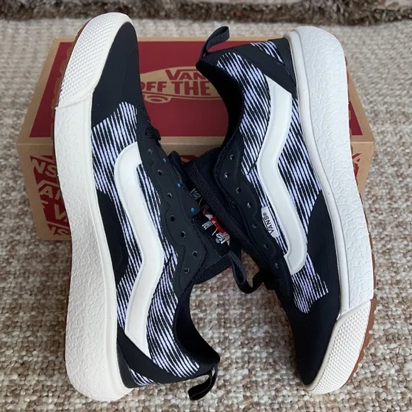 Vans Ultrarange Exo Blur Checker Black/MarshmallwW