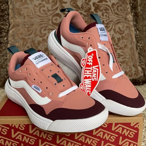 Vans Ultrarange Exo Pop Rose Down/True White WMNS