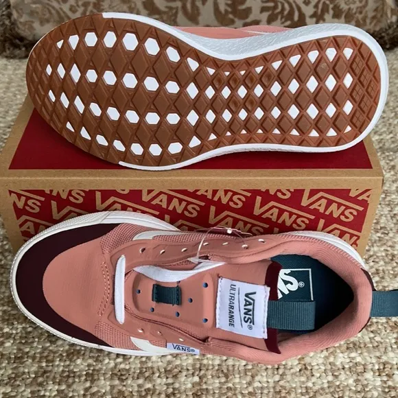 Vans Ultrarange Exo Pop Rose Down/True White WMNS