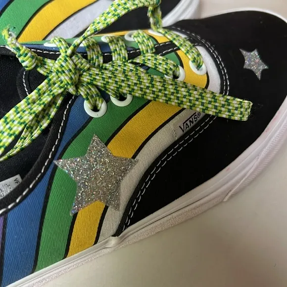 Vans Unisex Refract Rainbow Black Canvas Sneakers 11 Men’s Custom Stars