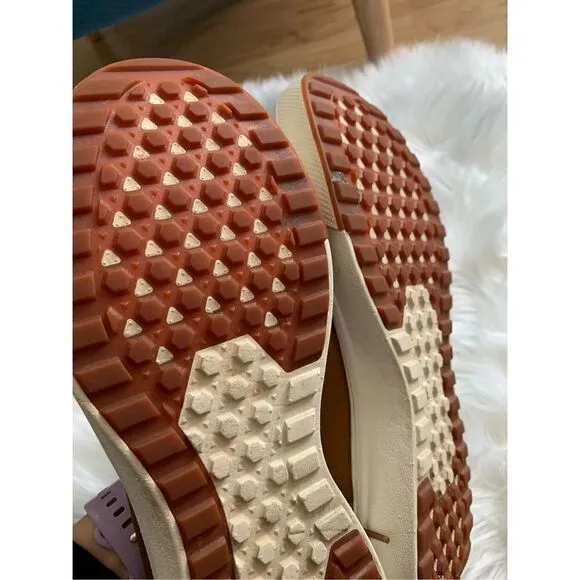 Vans unisex brown/orange sneakers men’s 9.5 and women’s 11