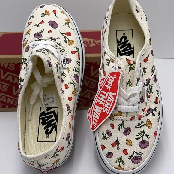 Vans WMNS Authentic Poppy Floral CreamVN0A5JMPCRM Sneakers