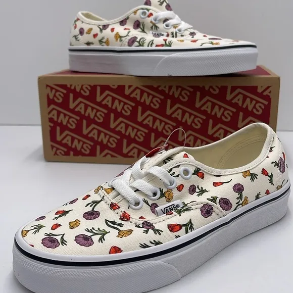 Vans WMNS Authentic Poppy Floral CreamVN0A5JMPCRM Sneakers