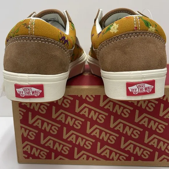 Vans WMNS Floral Tan Sneakers Comfycush OldFatal Floral Golden BrowVN0A5DYC1M7