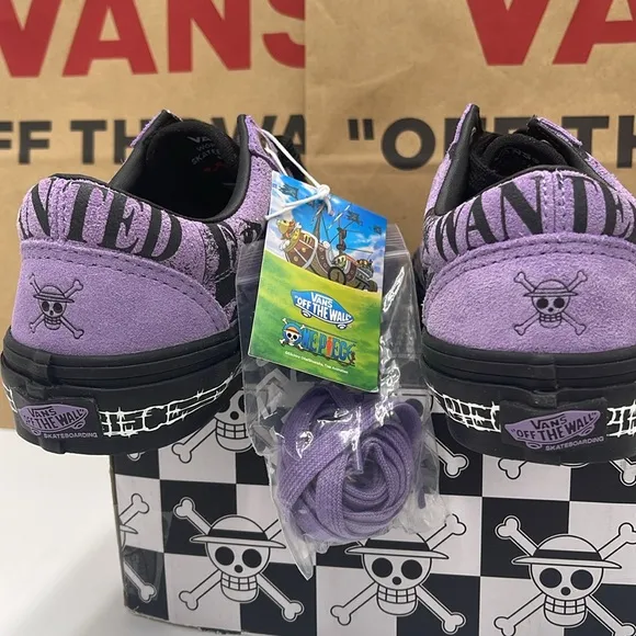 Vans WMNS Purple Graphic Sneakers Skate Old SkoolOne Piece Wanted Nico Robin
