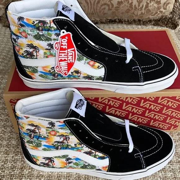 Vans WMNS Sk8-Hi ALOHA Black/True White Sneakers