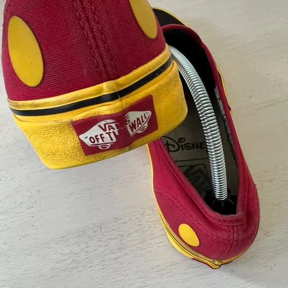 Vans x Disney Vintage Style Mickey Mouse Sneakers Unisex Size 11 Men Women 12.5