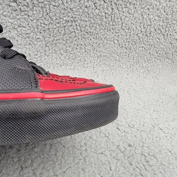 Vans X Marvel SK8 Hi Deadpool Sneakers Unisex M7.5 W9 Black Red Limited Edition