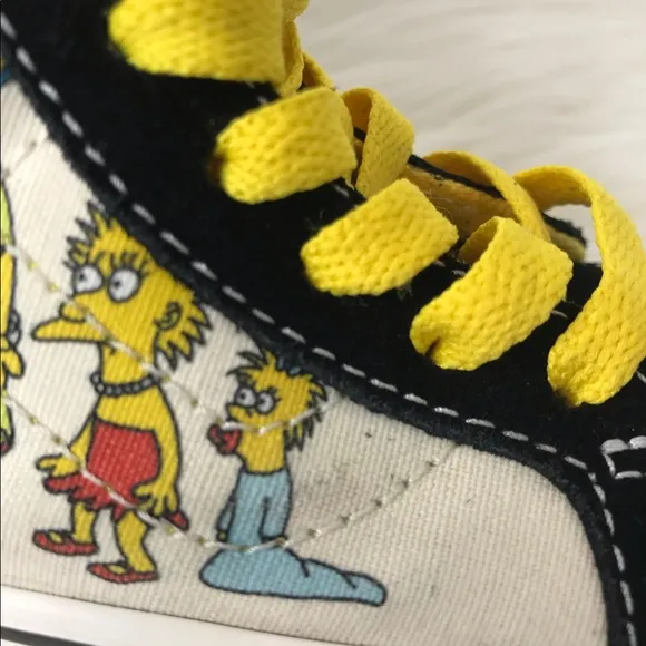 Vans x The Simpsons Kids Sk8-Hi Zip- Limited Edition Size 11