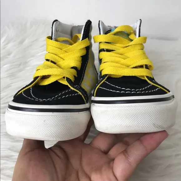 Vans x The Simpsons Kids Sk8-Hi Zip- Limited Edition Size 11