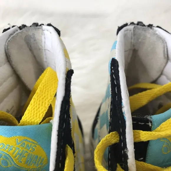 Vans x The Simpsons Kids Sk8-Hi Zip- Limited Edition Size 11