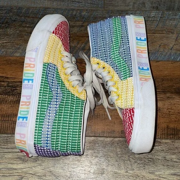 Vans SK8-Hi Pride Rainbow Shoes like new unisex