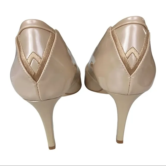 Veerah Shoes Women’s 9.5 High Heels Vegan Leather Tan/ Nude Pointed Toe