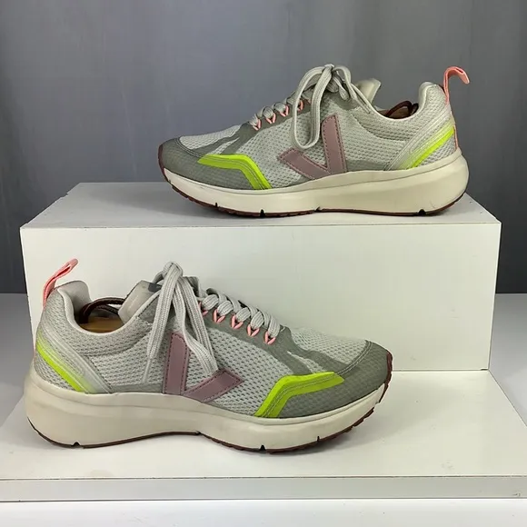 VEJA Condor 2 Vegan Alveomesh Natural Babe Jaune Flou Trainer Sneakers.