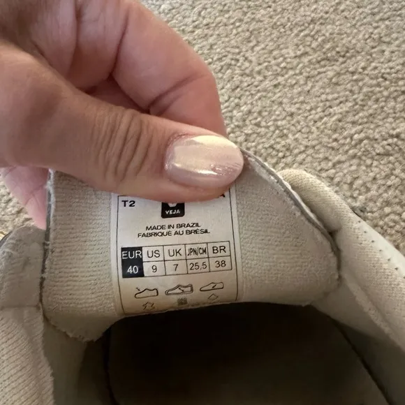 Veja Esplar Leather Logo Sneakers size 9